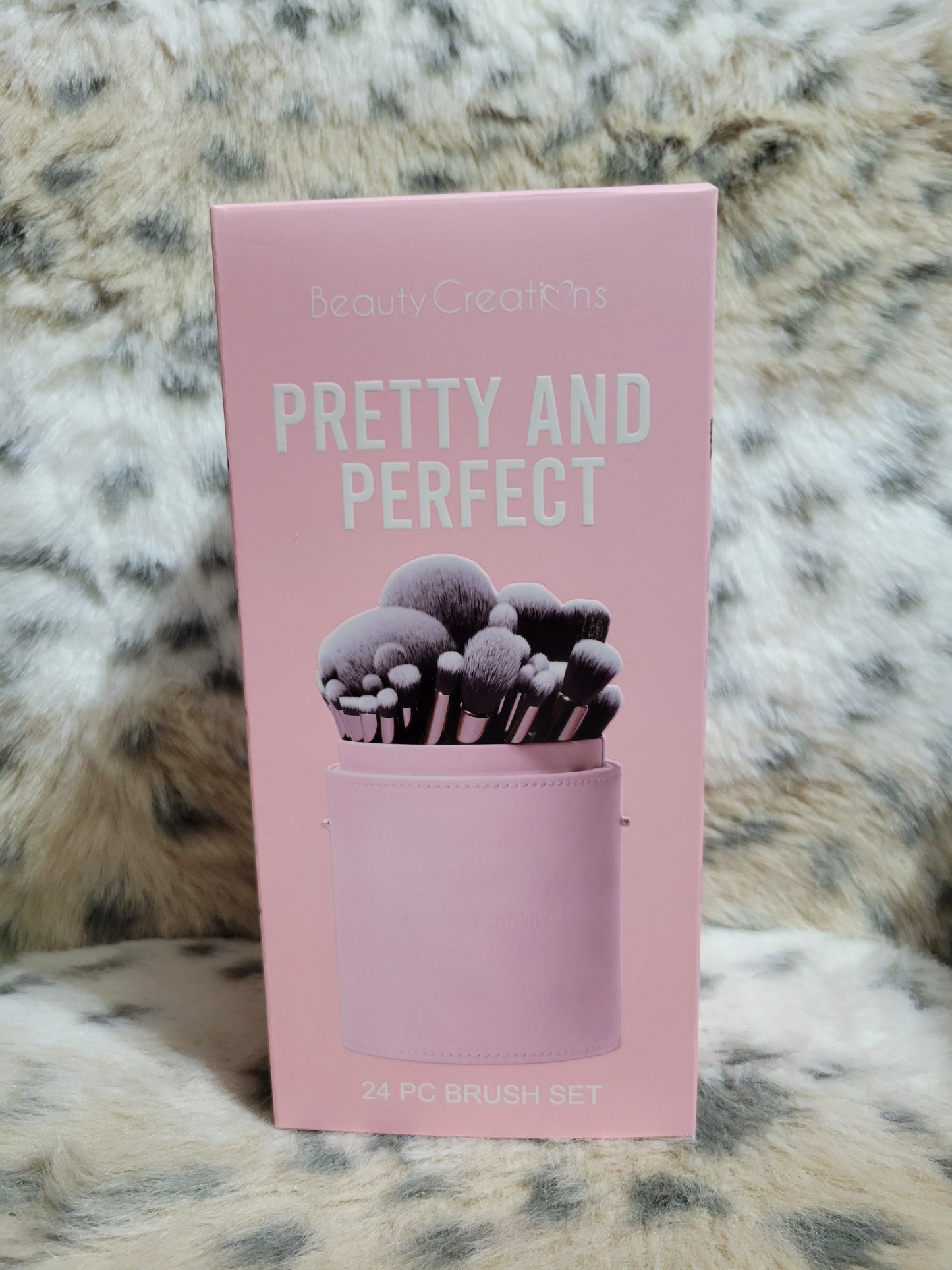 Beauty Creations Pretty and Perfect pink 24 pieces brush set