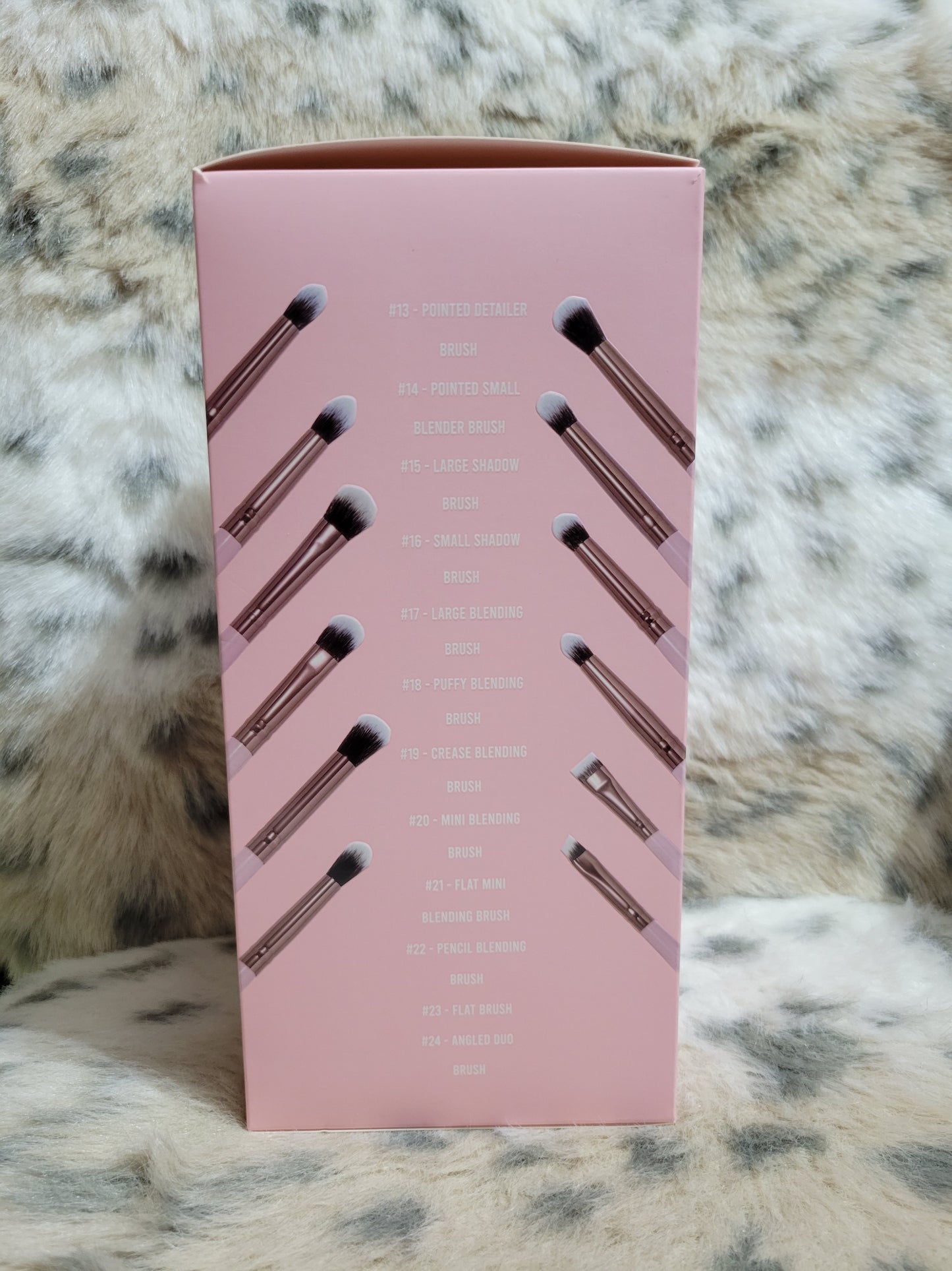 Beauty Creations Pretty and Perfect pink 24 pieces brush set