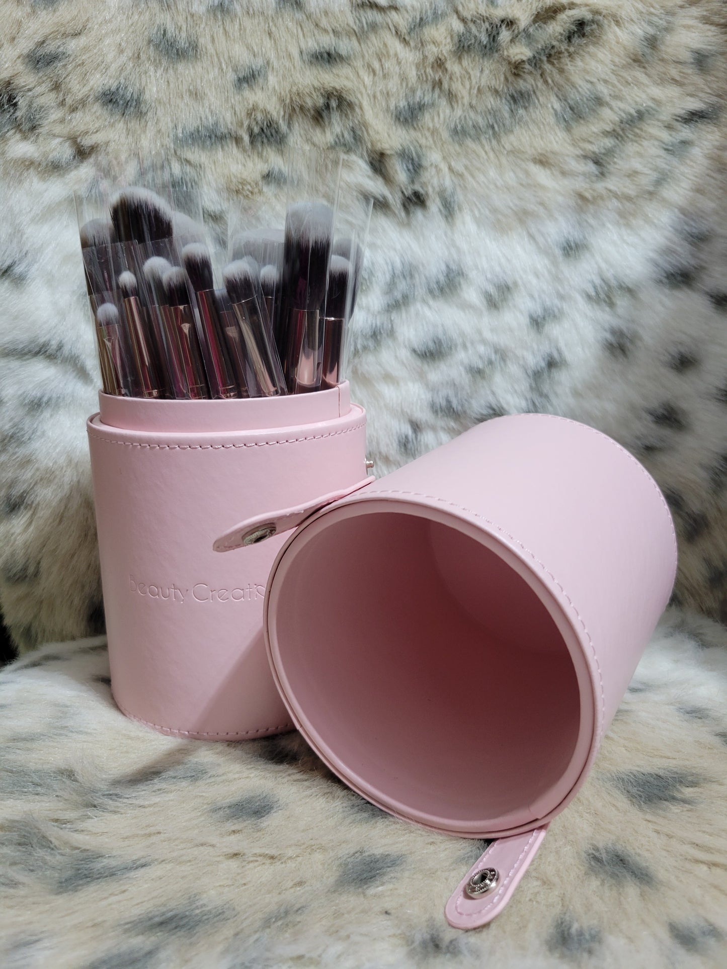 Beauty Creations Pretty and Perfect pink 24 pieces brush set