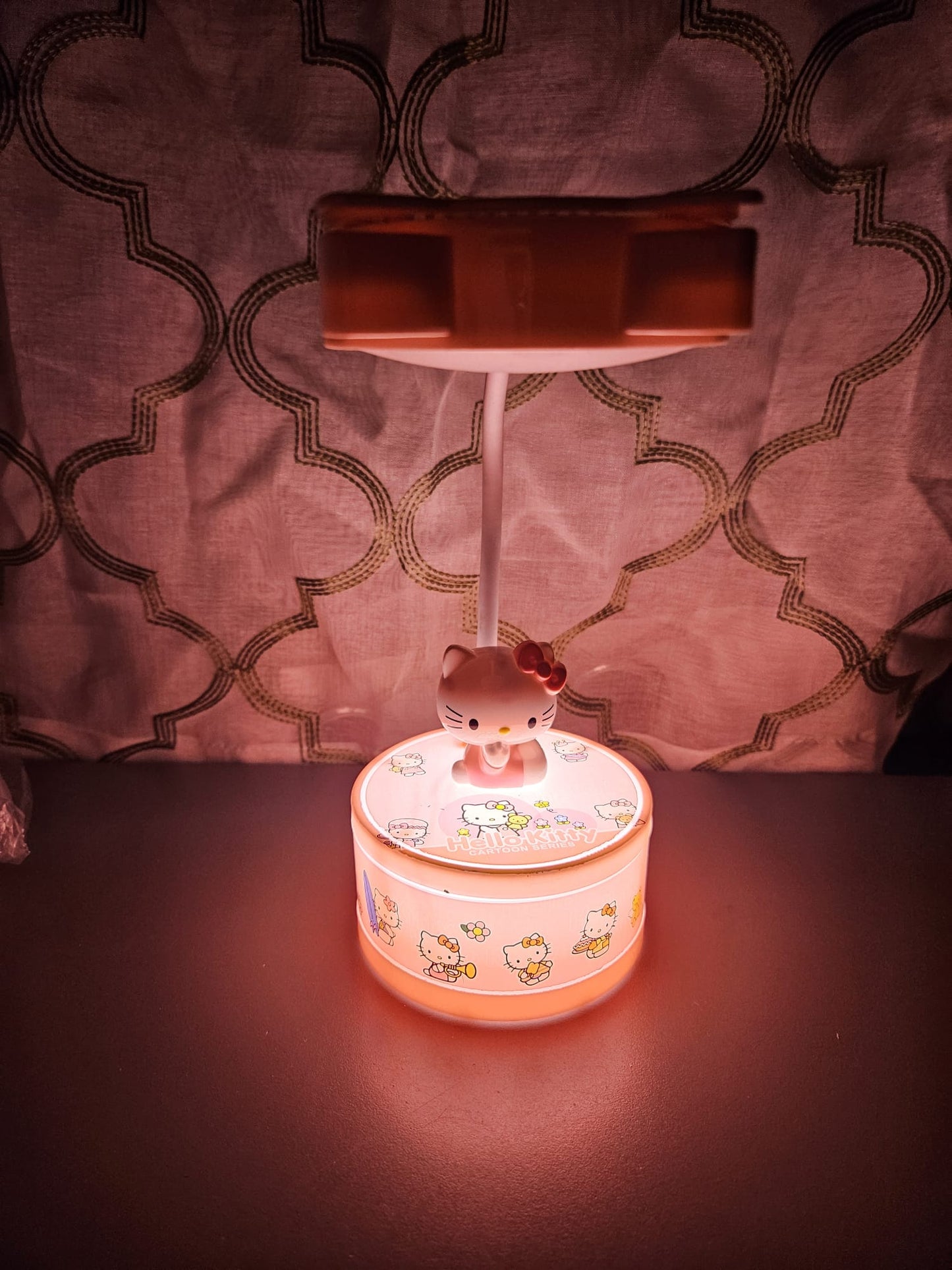 kitty desk lamp