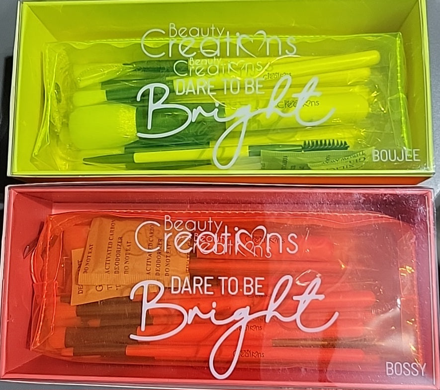 Beauty Creations neon brush set of 15 pcs.