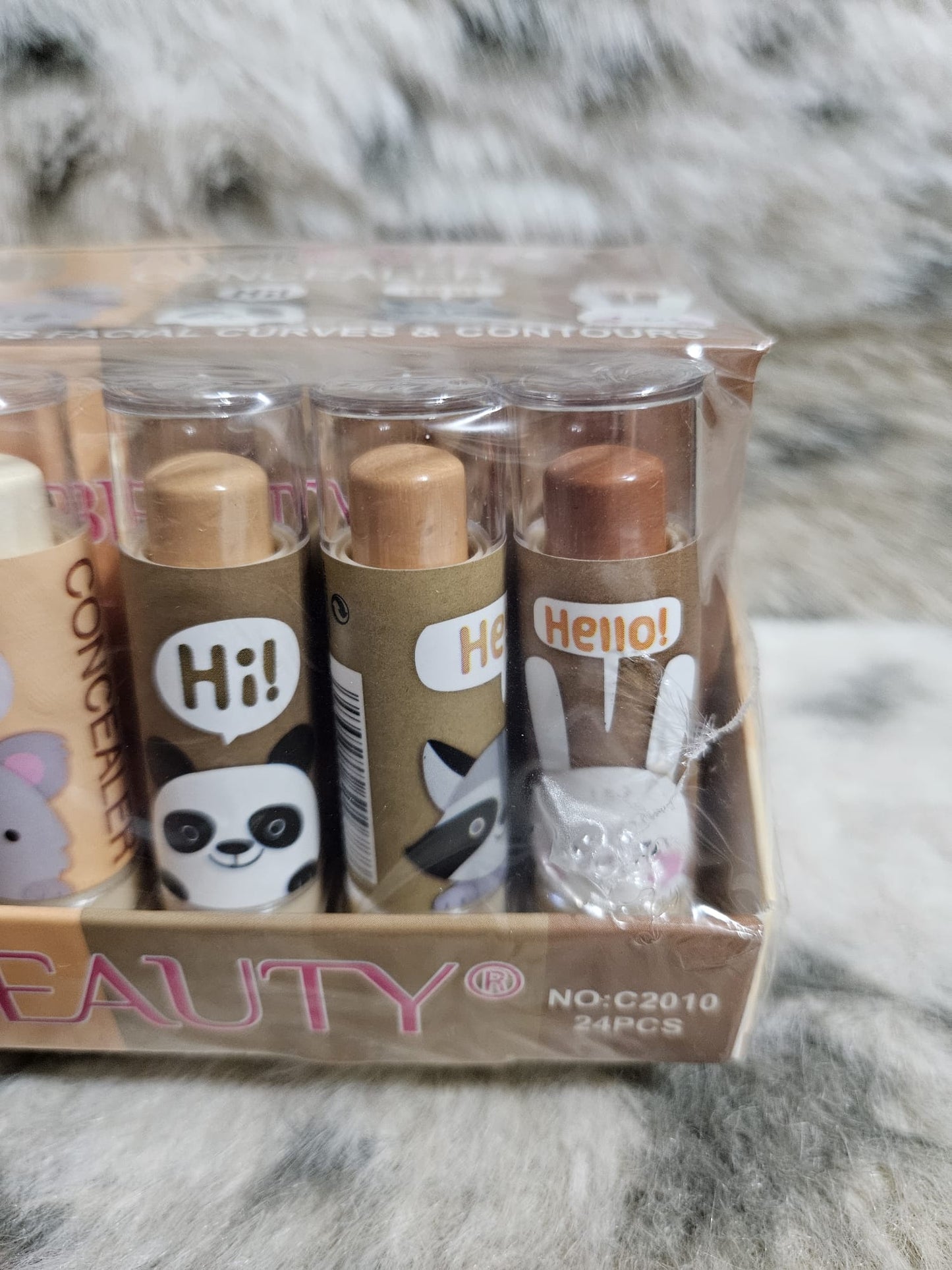 Kawaii makeup concealer