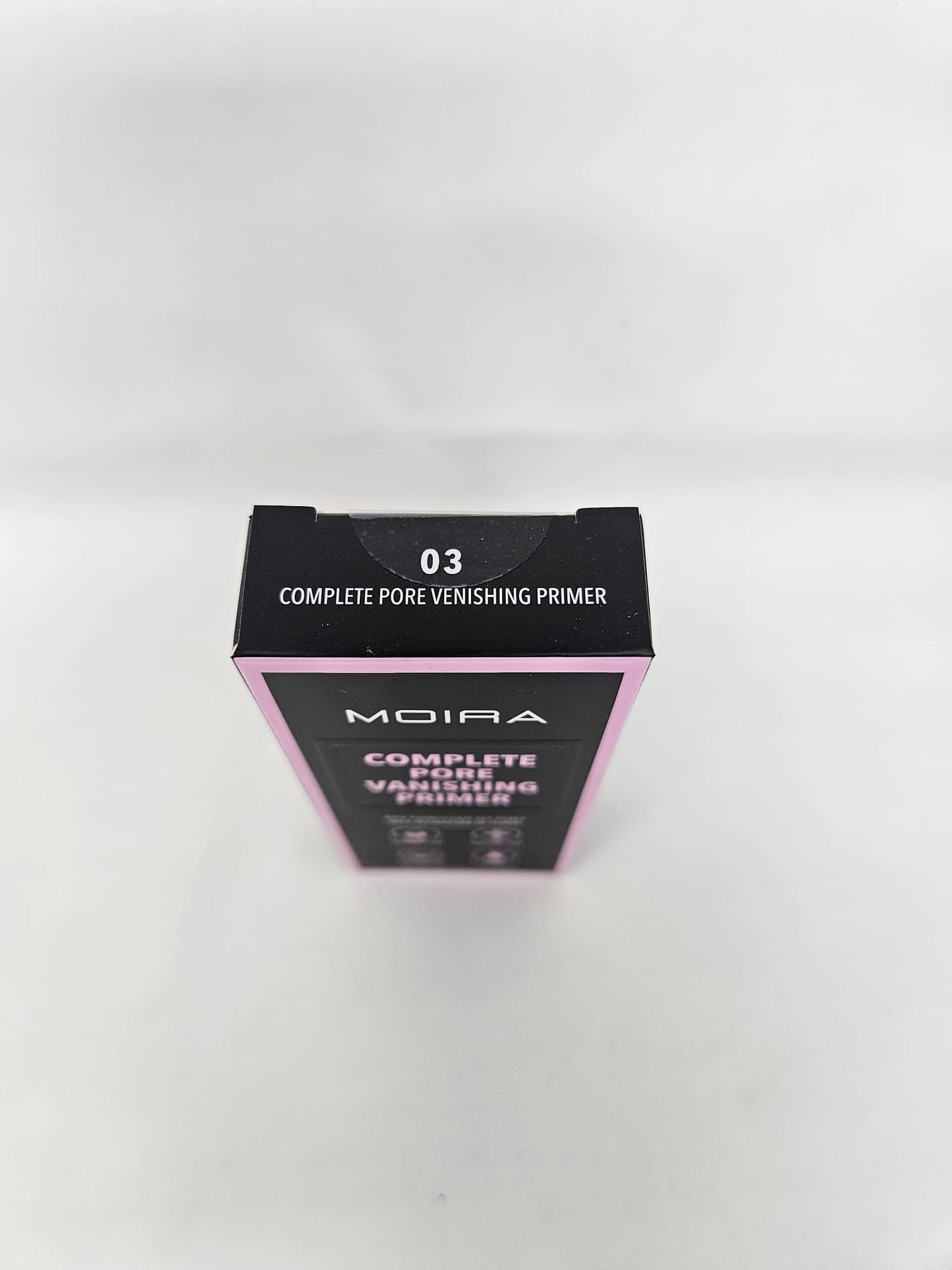 Moira complete pore vanishing primer