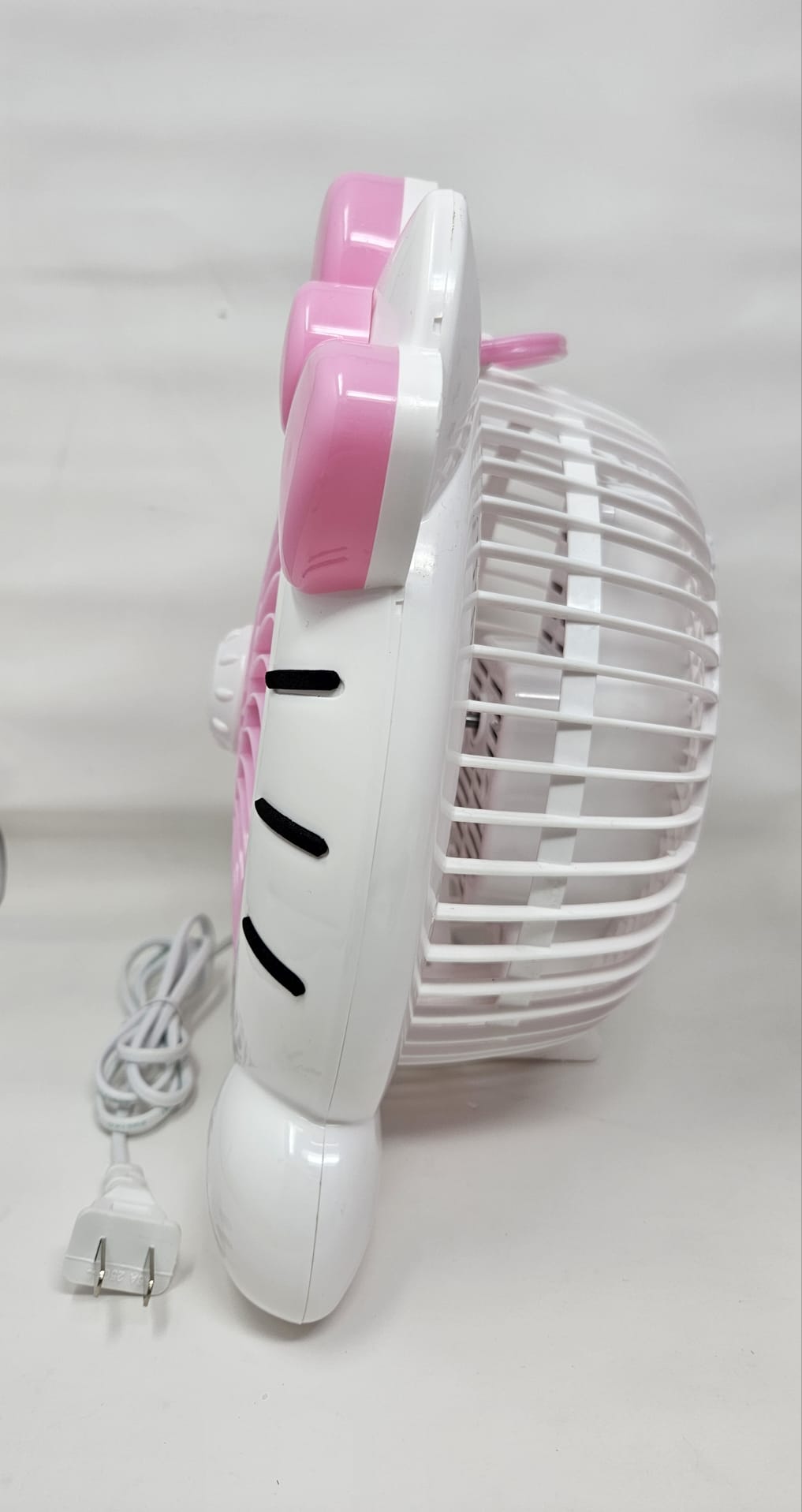Electric fan cartoon desk