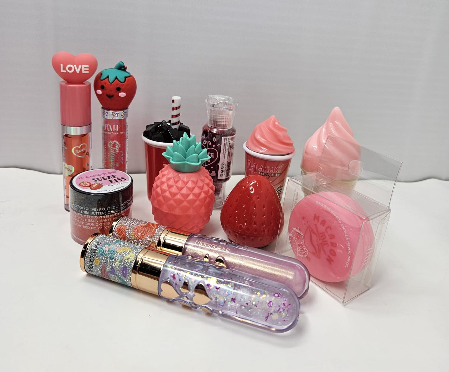 Lippie bundle pack of 12 pieces