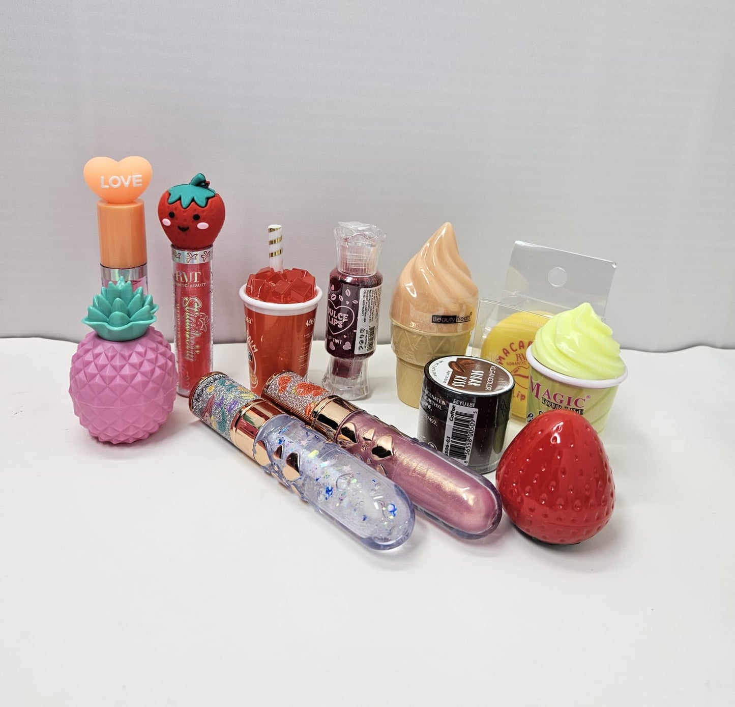 Lippie bundle pack of 12 pieces
