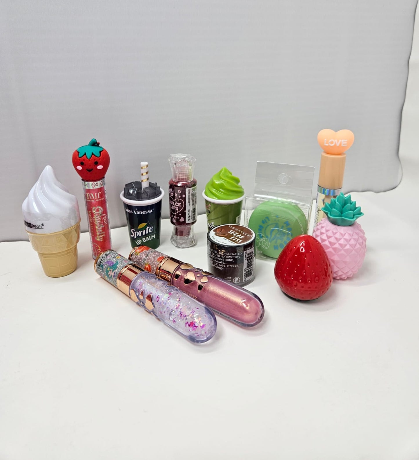 Lippie bundle pack of 12 pieces
