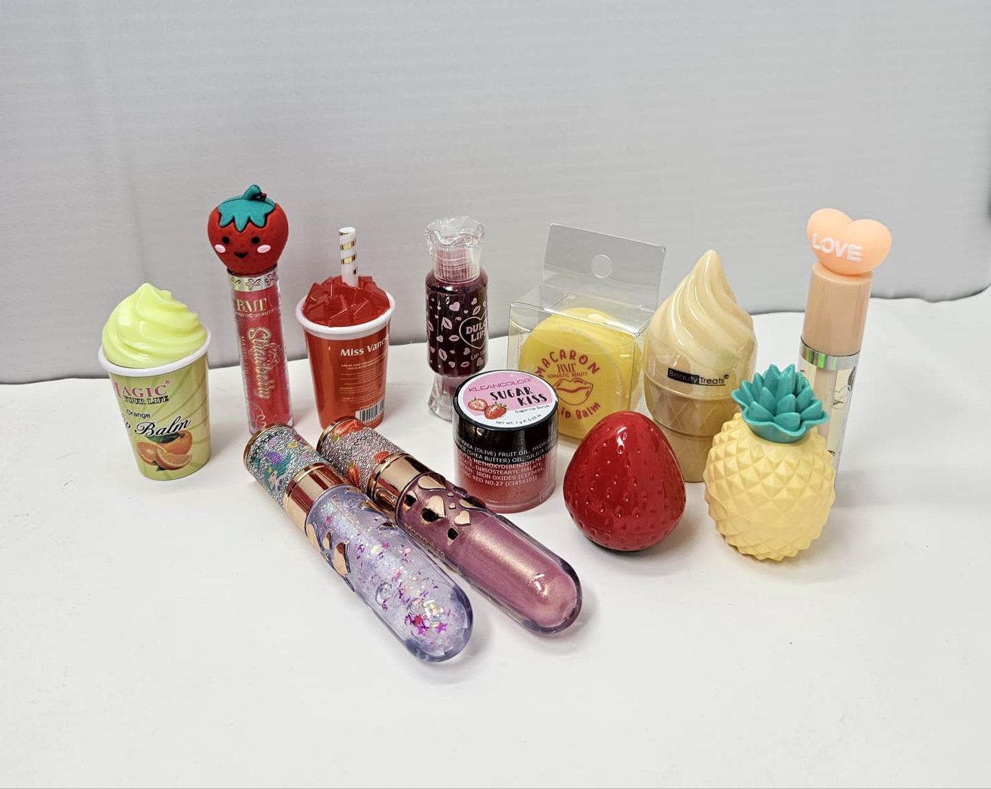 Lippie bundle pack of 12 pieces