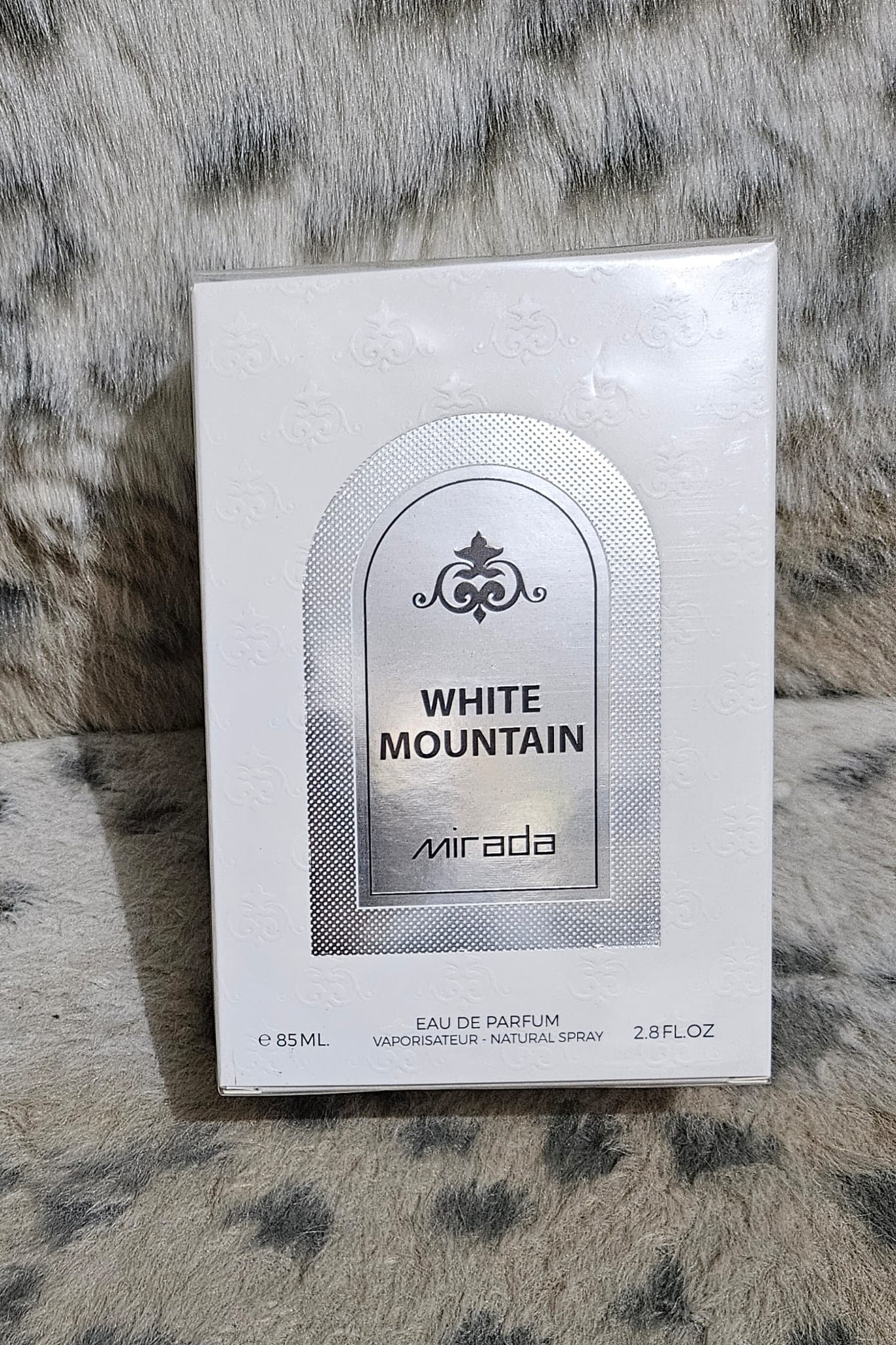 White Mountain (unisex) by Mirada 85 ml citrico